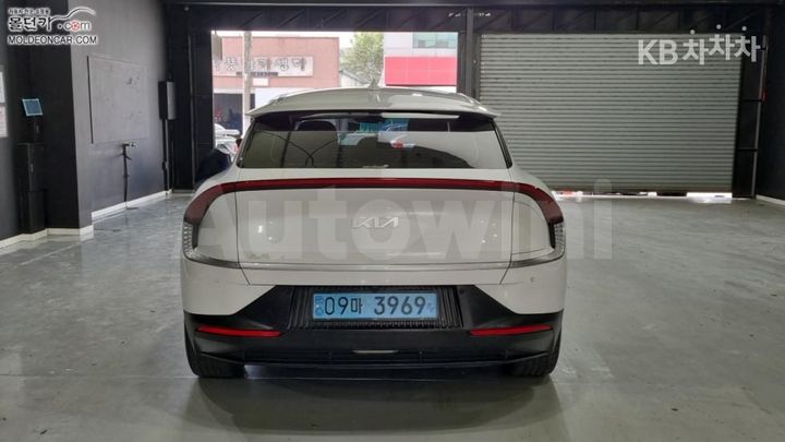 Kia EV6 2022 — 4