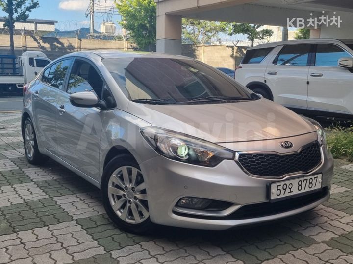 Kia K3 2015 — 5