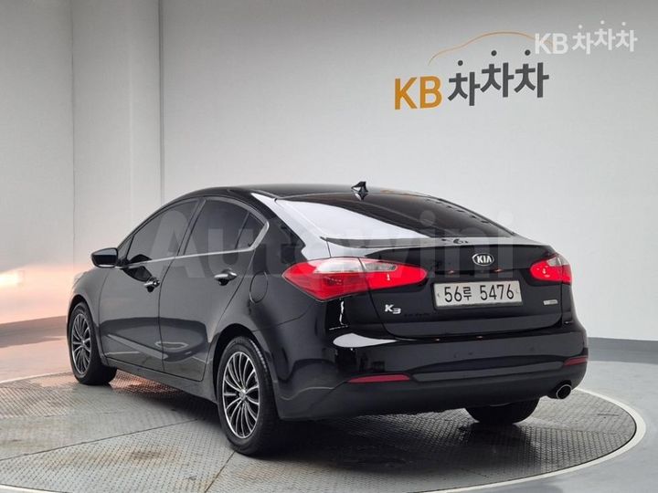 Kia K3 2014 — 2