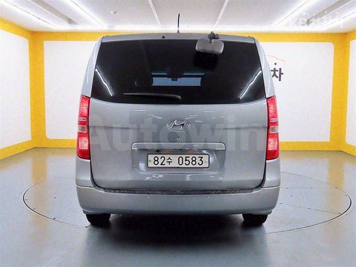 Hyundai Starex 2017 — 3