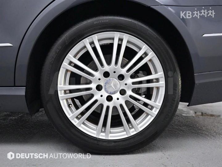 Mercedes-Benz E Class 2010 — 5