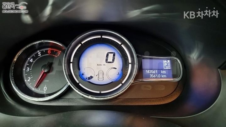 Renault SM3 2013 — 5