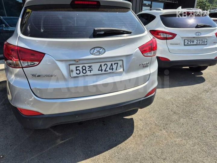 Hyundai Tucson 2010 — 3