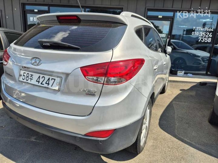 Hyundai Tucson 2010 — 4