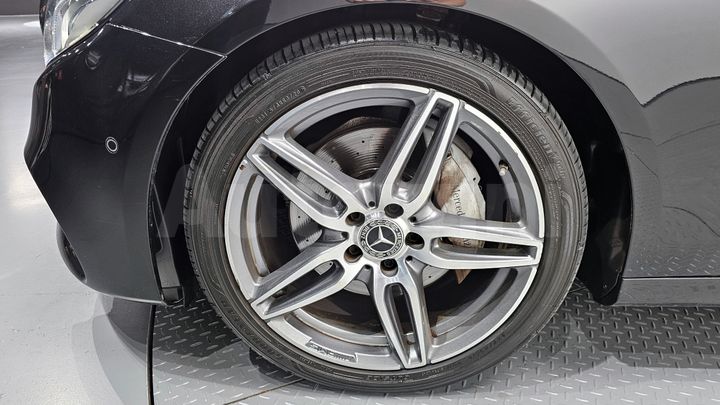 Mercedes-Benz E Class 2018 — 5