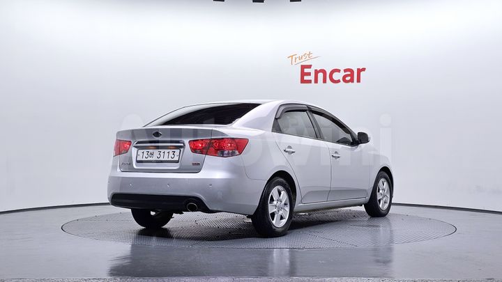 Kia Forte 2012 — 2