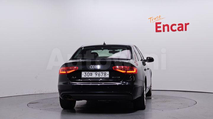 Audi A4 2013 — 4