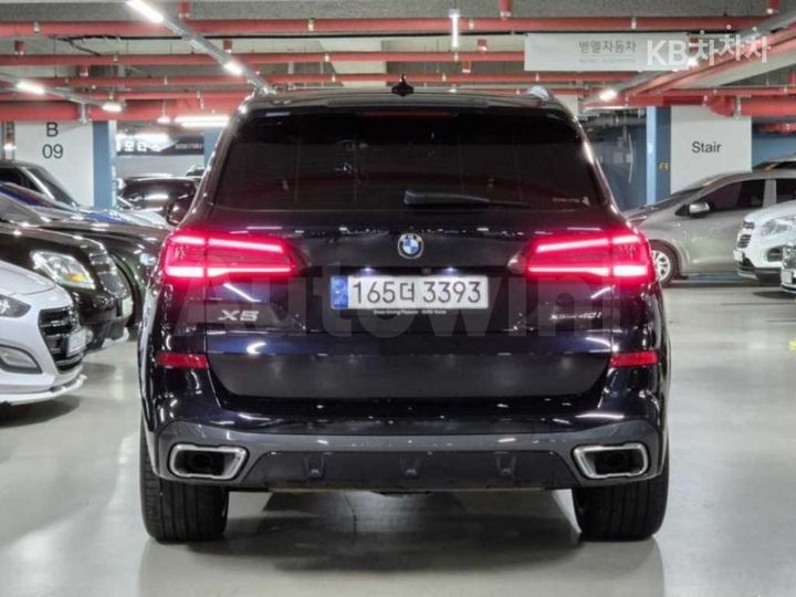 BMW X5 2021 — 4