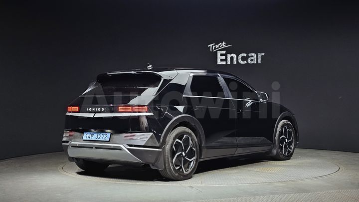 Hyundai Ioniq5 2023 — 2
