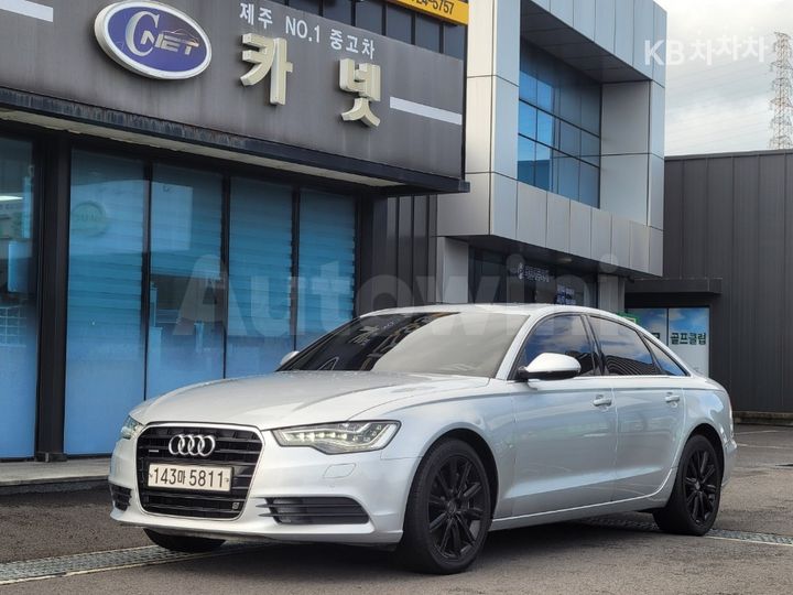 Audi A6 2012 — 2