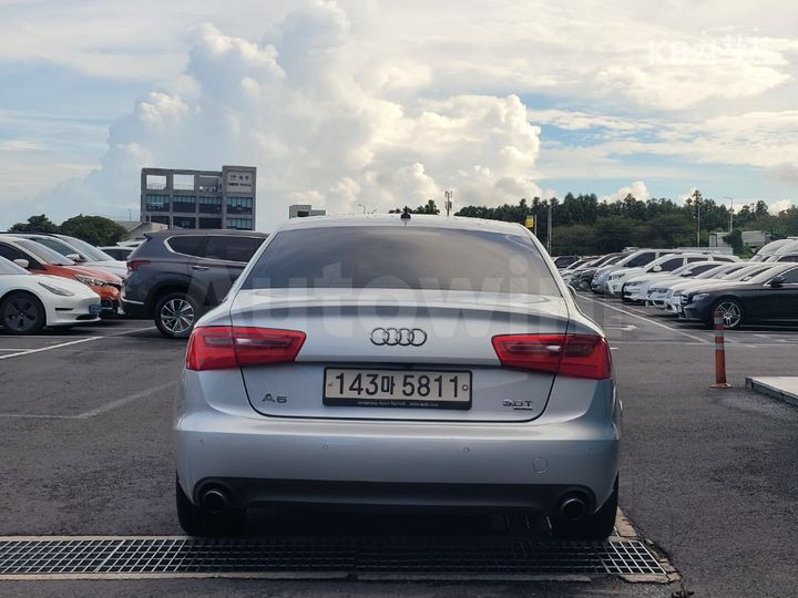 Audi A6 2012 — 3