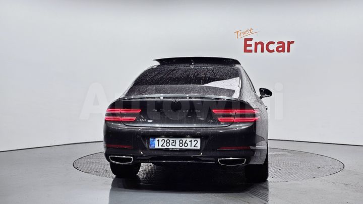 Genesis G80 2023 — 4
