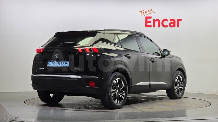 Peugeot 2008 2021 — 2