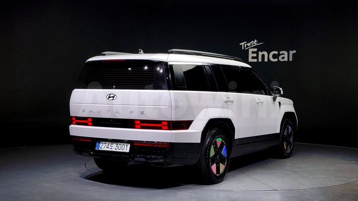 Hyundai SantaFe 2024 — 2