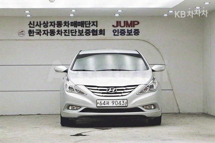 Hyundai Sonata 2011 — 2