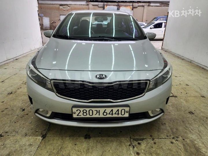 Kia K3 2017 — 2