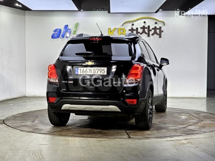 Chevrolet Trax 2018 — 3