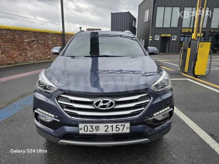 Hyundai SantaFe 2018 — 2