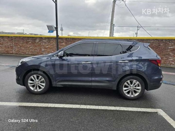 Hyundai SantaFe 2018 — 3