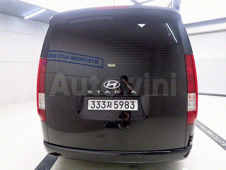Hyundai Staria 2022 — 3
