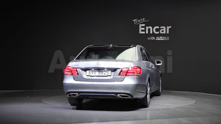 Mercedes-Benz E Class 2014 — 4