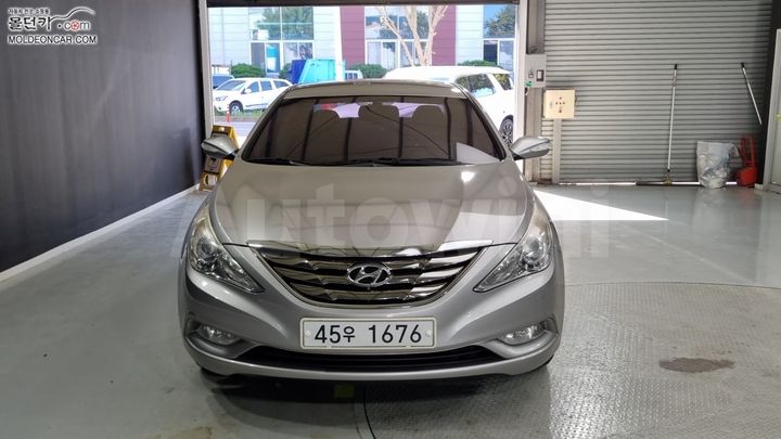 Hyundai Sonata 2009 — 3