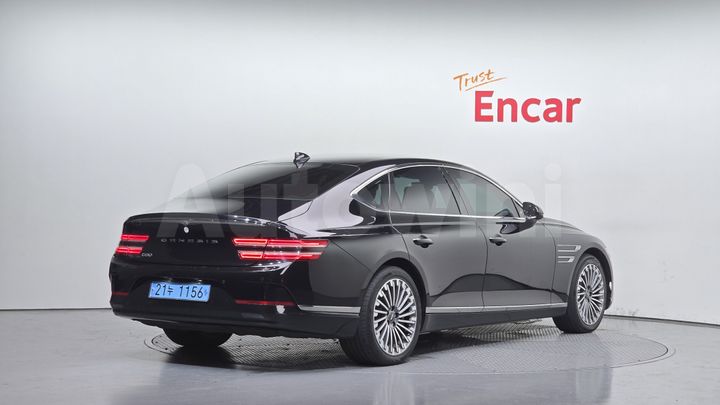 Genesis G80 2022 — 2