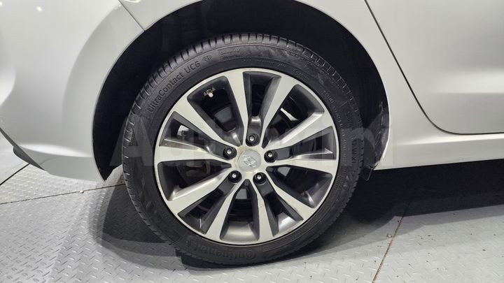 Hyundai i30 2017 — 5