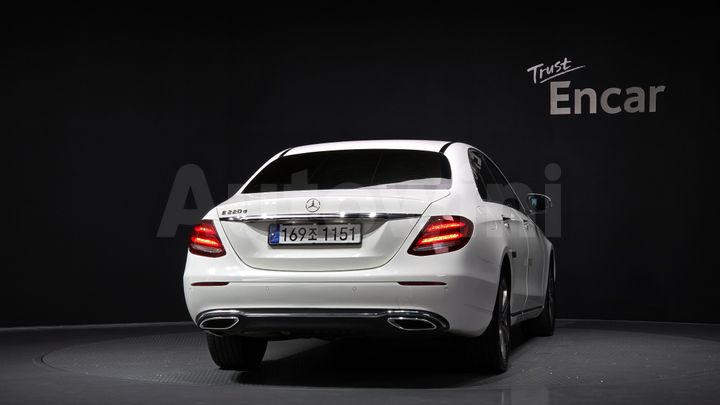 Mercedes-Benz E Class 2019 — 4