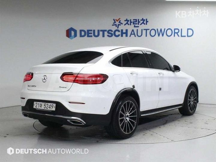 Mercedes-Benz GLC Class 2018 — 2