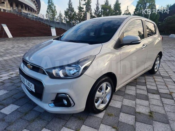 Chevrolet Spark 2017 — 2