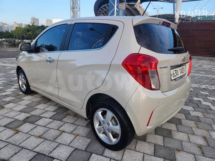 Chevrolet Spark 2017 — 5