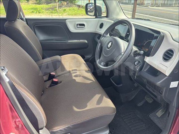Suzuki MR