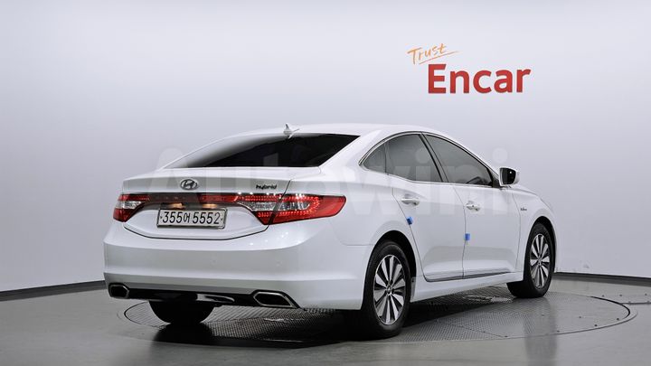 Hyundai Grandeur 2016 — 2