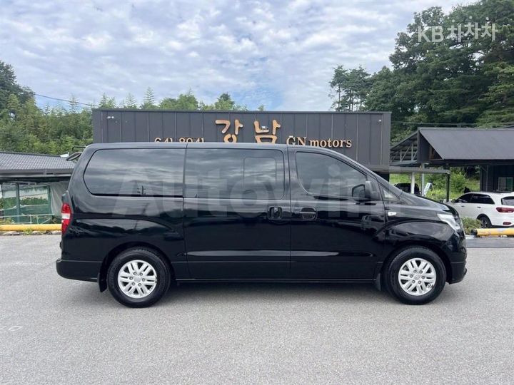 Hyundai Starex 2020 — 3