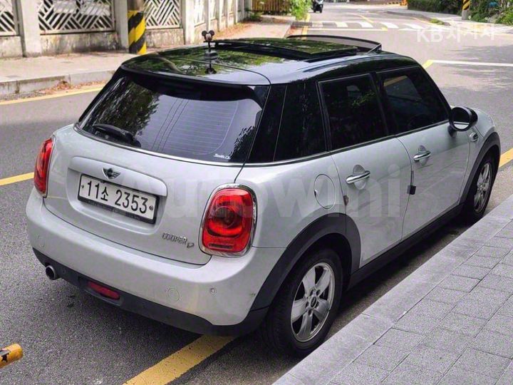Mini Cooper 2015 — 5