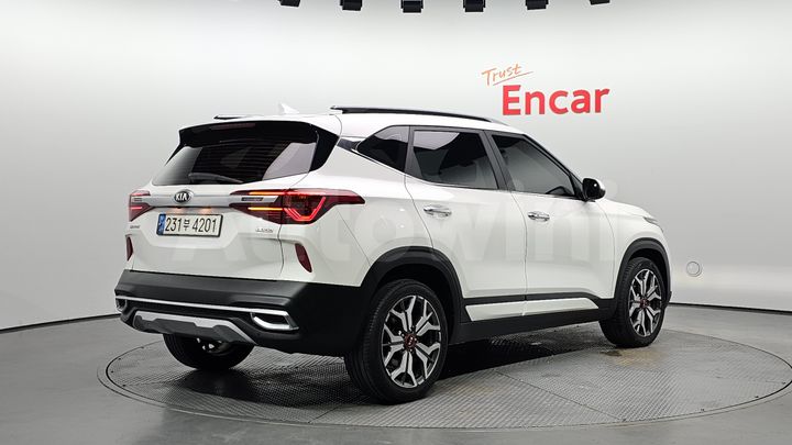 Kia Seltos 2022 — 2