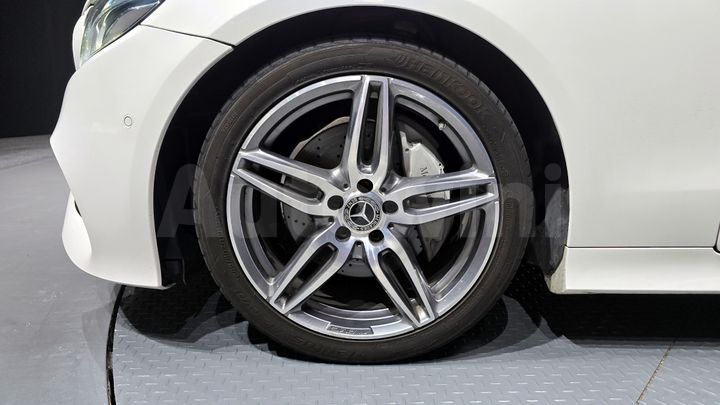 Mercedes Benz E Class 2020 — 5