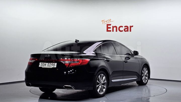 Hyundai Grandeur 2017 — 2