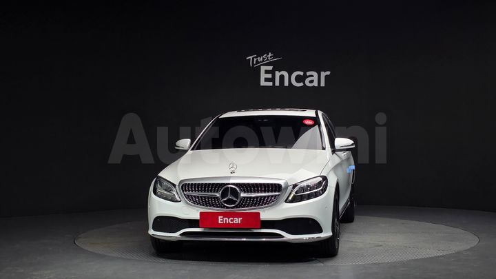 Mercedes-Benz C Class 2019 — 3
