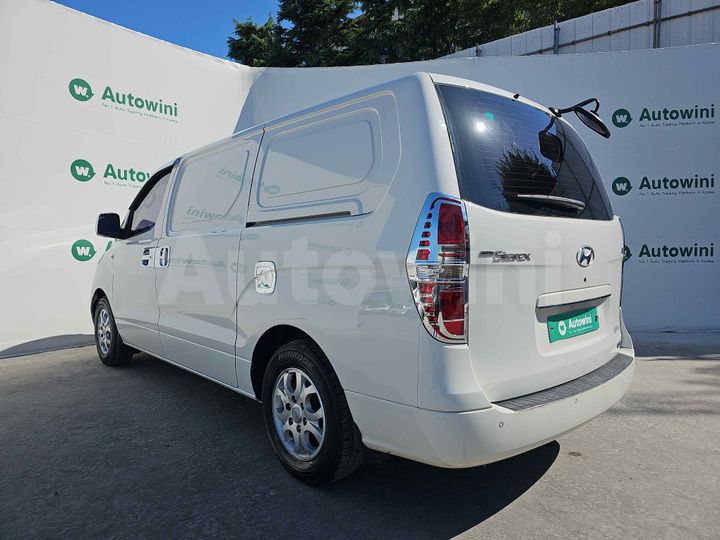Hyundai Starex 2013 — 3