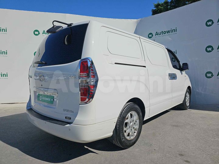 Hyundai Starex 2013 — 5