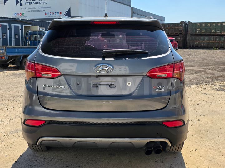 Hyundai SantaFe 2015 — 5