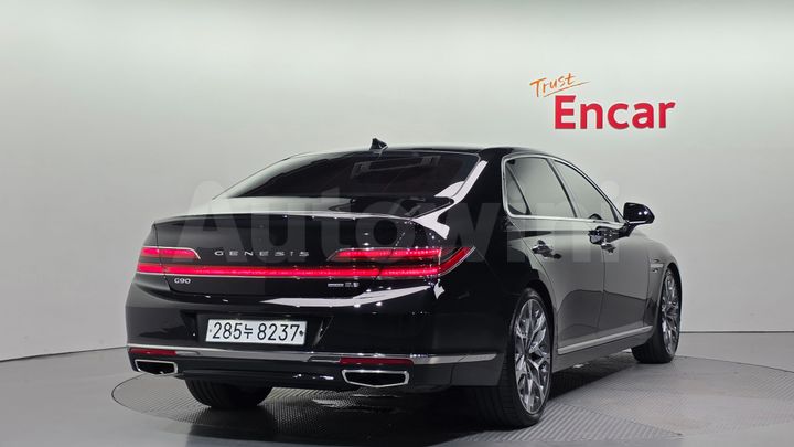 Genesis G90 2020 — 2