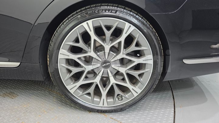 Genesis G90 2020 — 5
