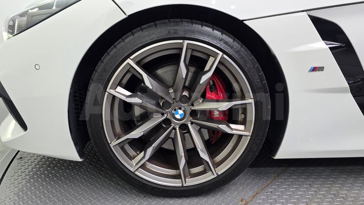 BMW Z4 2024 — 5