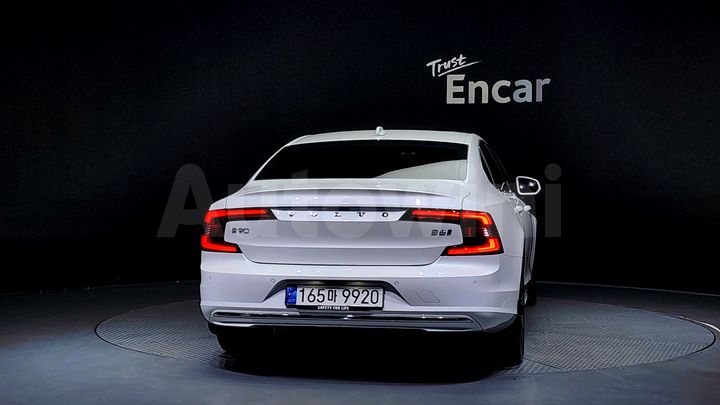 Volvo S90 2024 — 4