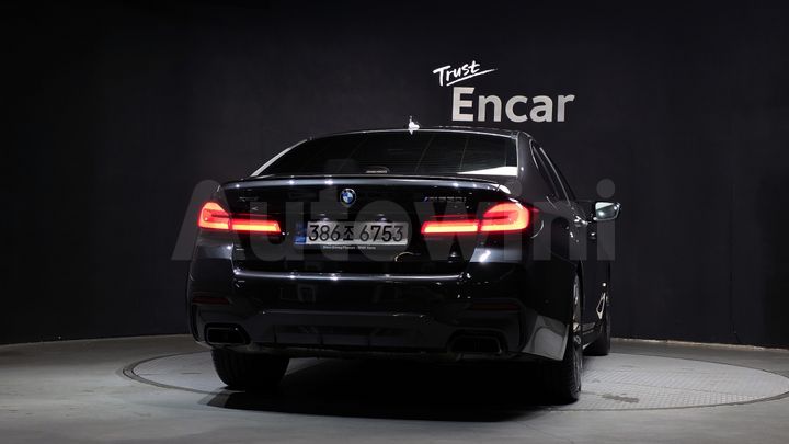 BMW 5 Series 2022 — 4