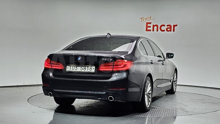 BMW 5 Series 2019 — 2