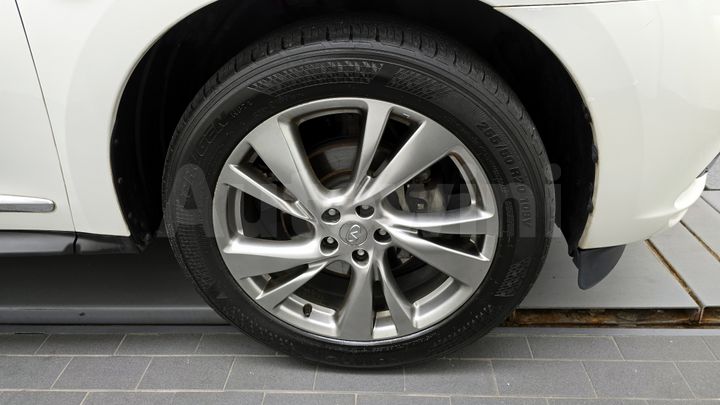 Infiniti JX
